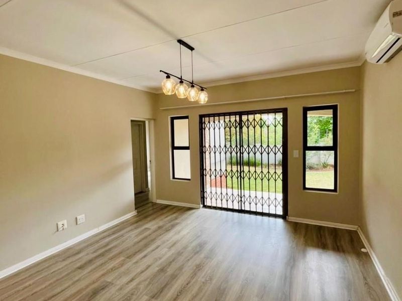 Newly Refurbished 3 Bedroom Apartment For Sale in Fourways, Sandton - Photo 7