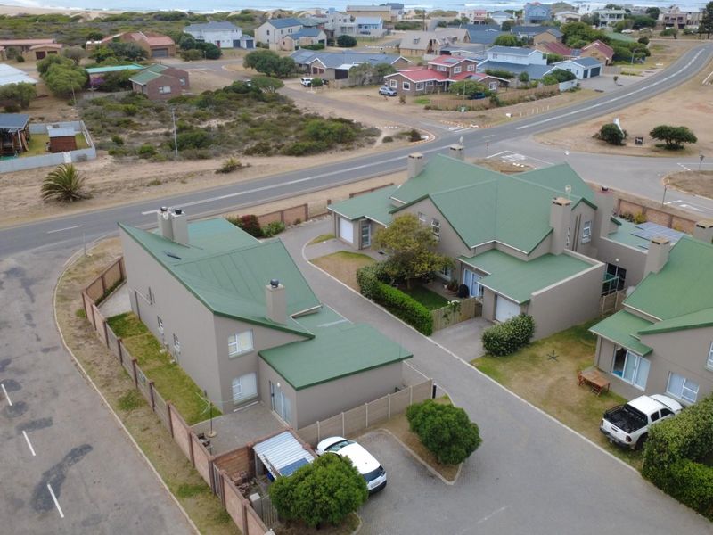 3 Bedroom Duplex Gouritsmond - Photo 10