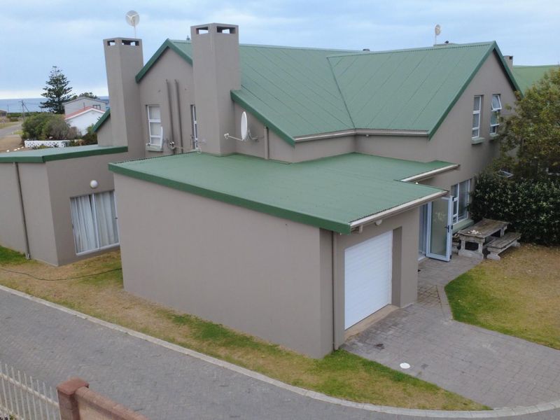 3 Bedroom Duplex Gouritsmond - Photo 2