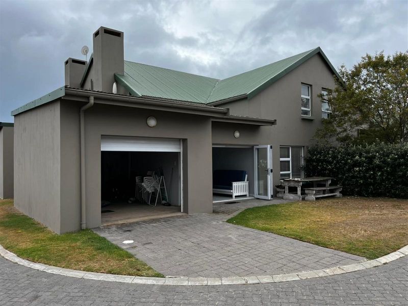 3 Bedroom Duplex Gouritsmond - Photo 5