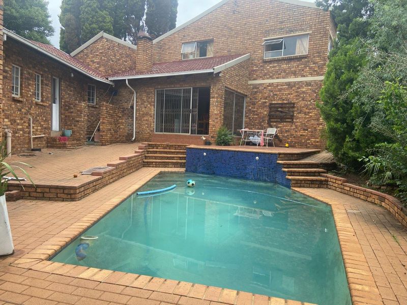House For Sale in Zwartkop, Centurion - Photo 2