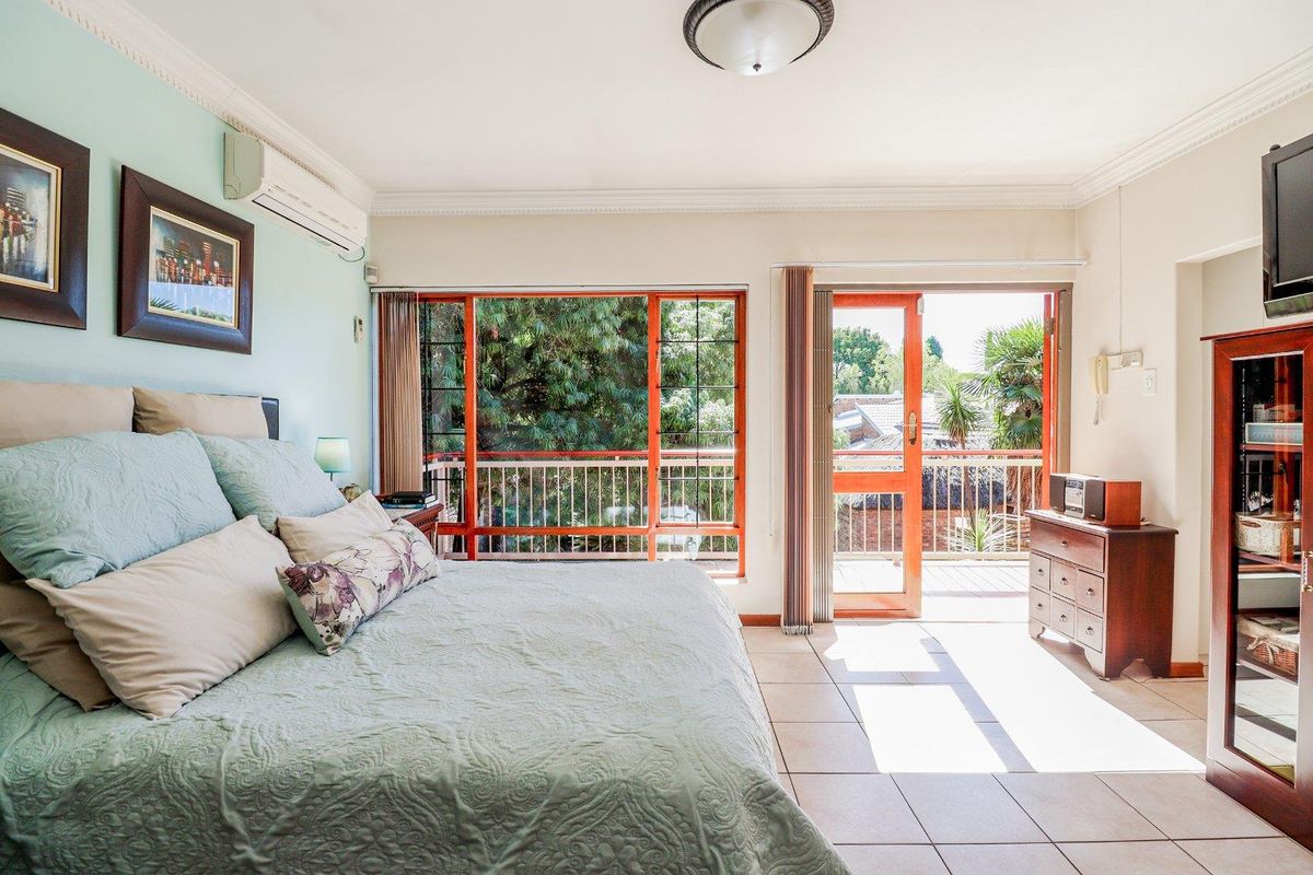 House For Sale in Zwartkop, Centurion - Photo 3