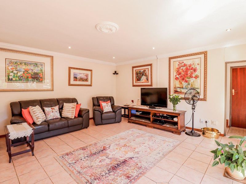 House For Sale in Zwartkop, Centurion - Photo 7