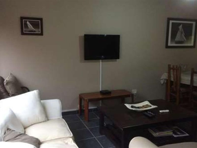 One and a half bedroom Apartment To Rent in Glenwood, Durban, KwaZulu Natal - Photo 3