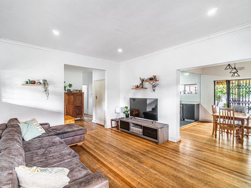 Charming 4 Bedroom Dual Living Home in the Heart of Plumstead, Cape Town - Photo 3