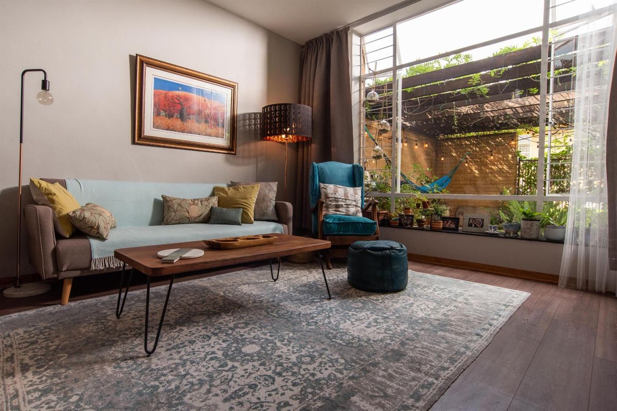 Apartment For Sale in Illovo, Sandton - Photo 2