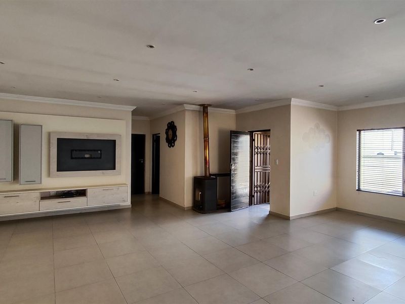 House for sale Brentlake -  Pomona - Photo 4