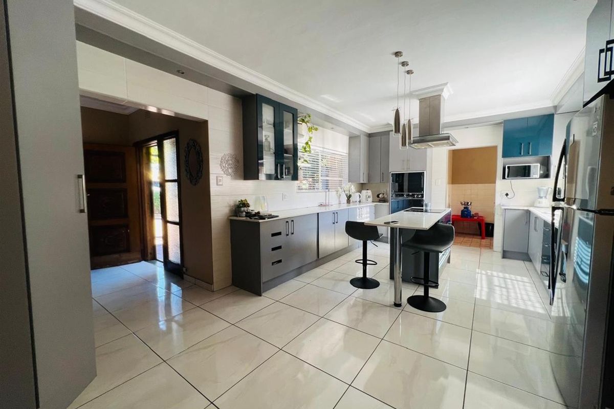 House For Sale in Vanderbijlpark SE 7, Vanderbijlpark SE, Vanderbijlpark - Photo 3