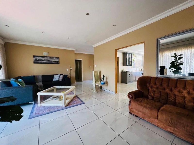 House For Sale in Vanderbijlpark SE 7, Vanderbijlpark SE, Vanderbijlpark - Photo 10