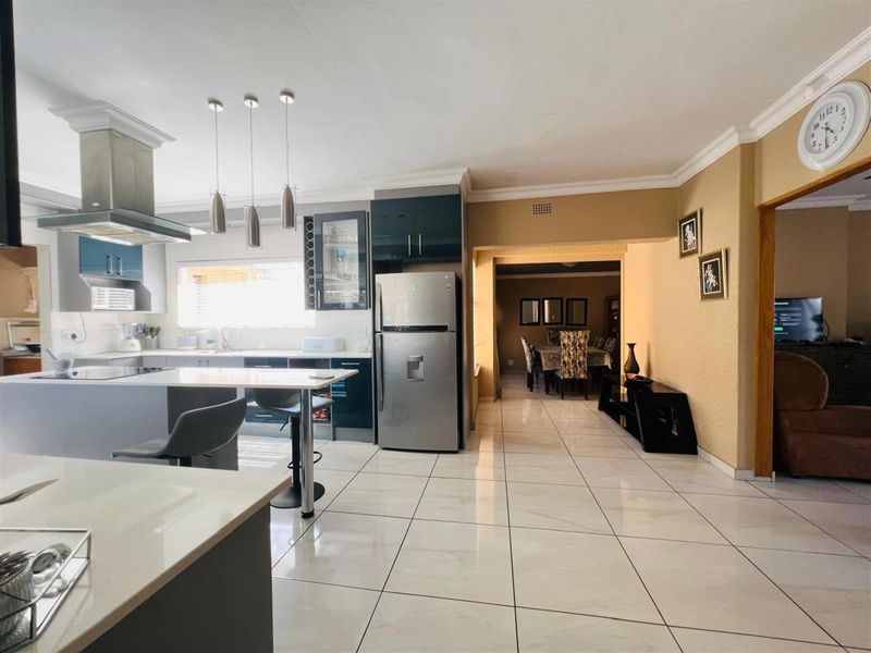 House For Sale in Vanderbijlpark SE 7, Vanderbijlpark SE, Vanderbijlpark - Photo 5
