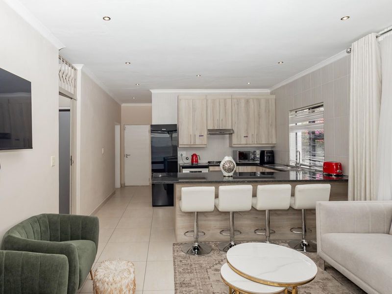 Modern 3 Bed Freestanding House For Sale in Parklands, Blouberg - Photo 5