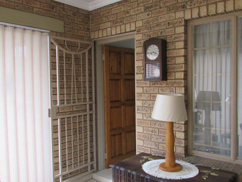 Townhouse For Sale in Bronkhorstspruit - Photo 5