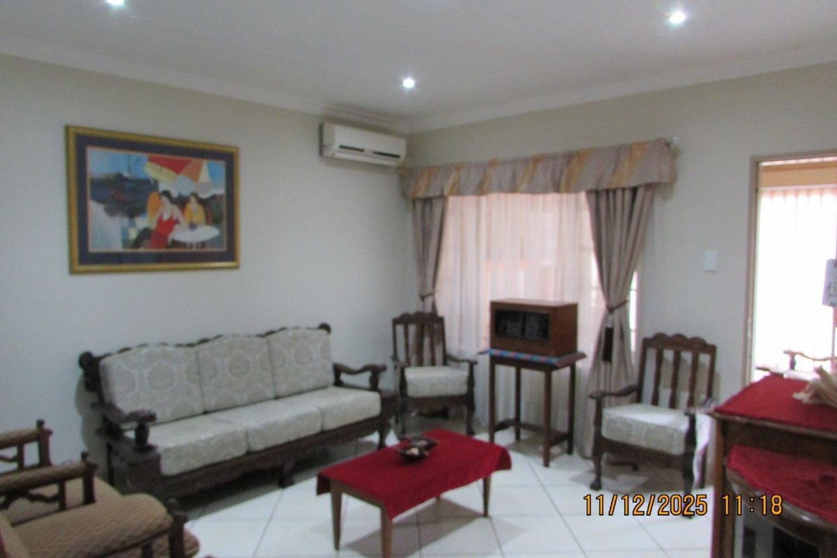 Townhouse For Sale in Bronkhorstspruit - Photo 3