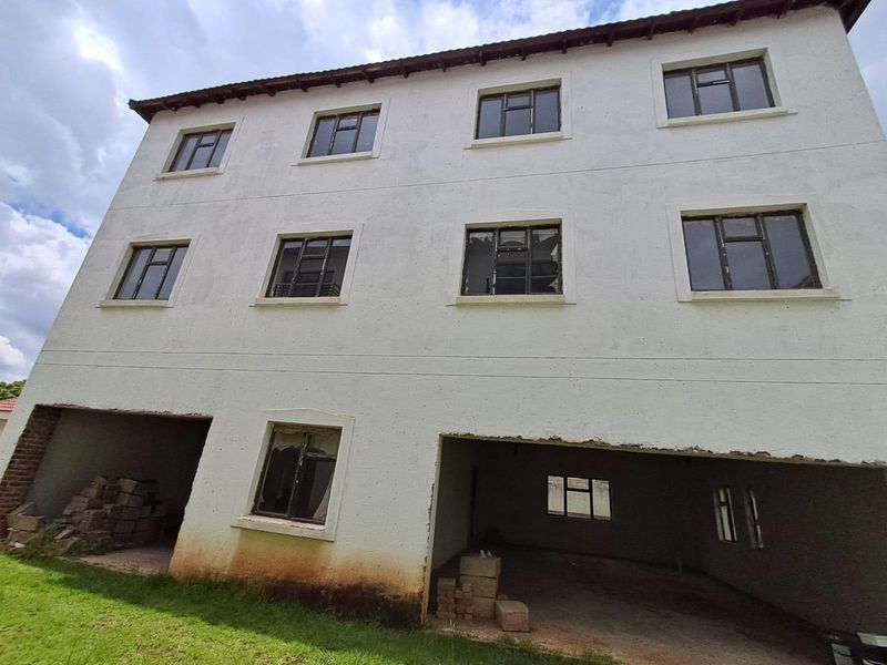 Commercial Property For Sale in Kensington, Johannesburg - Photo 4