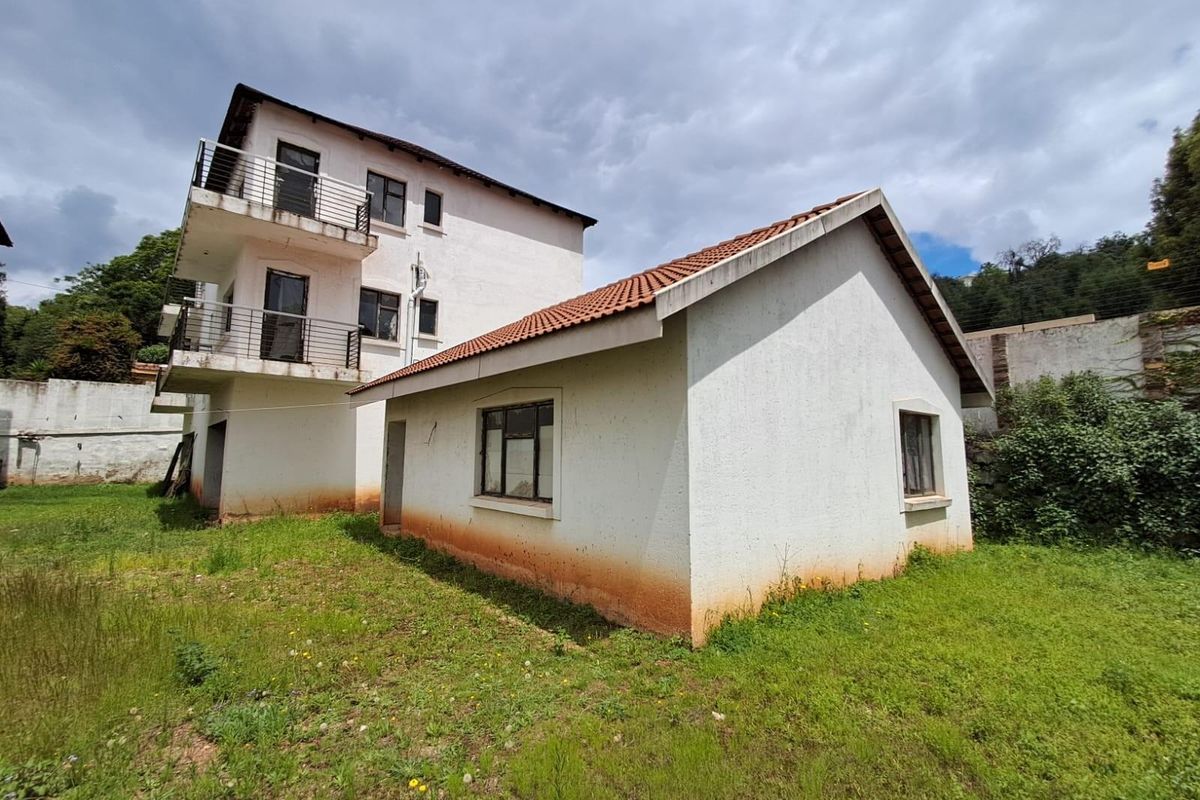 Commercial Property For Sale in Kensington, Johannesburg - Photo 2