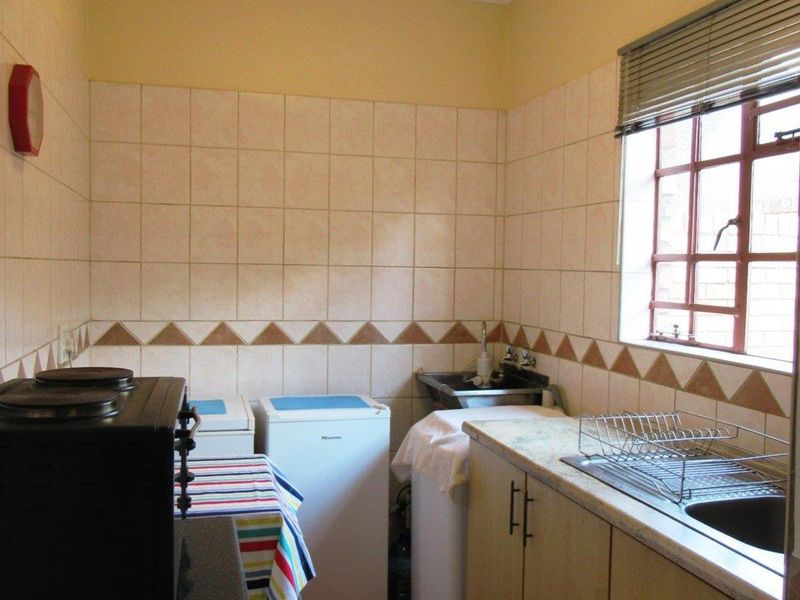 Townhouse For Sale in Bronkhorstspruit - Photo 10