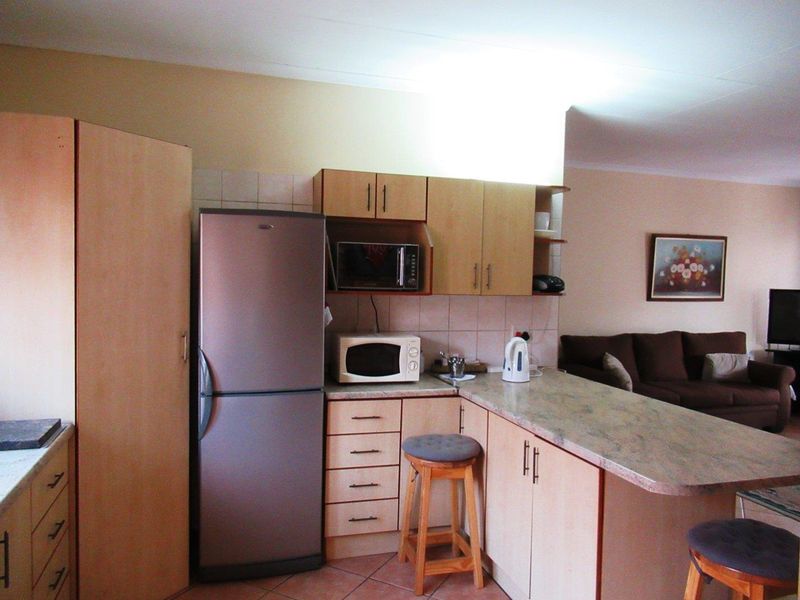 Townhouse For Sale in Bronkhorstspruit - Photo 9