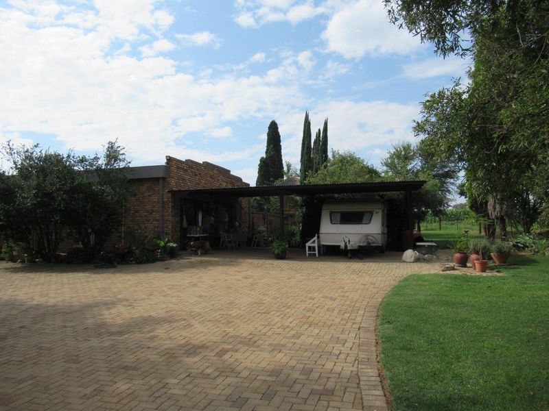 Farm For Sale in Bronkhorstspruit Rural, Bronkhorstspruit - Photo 2