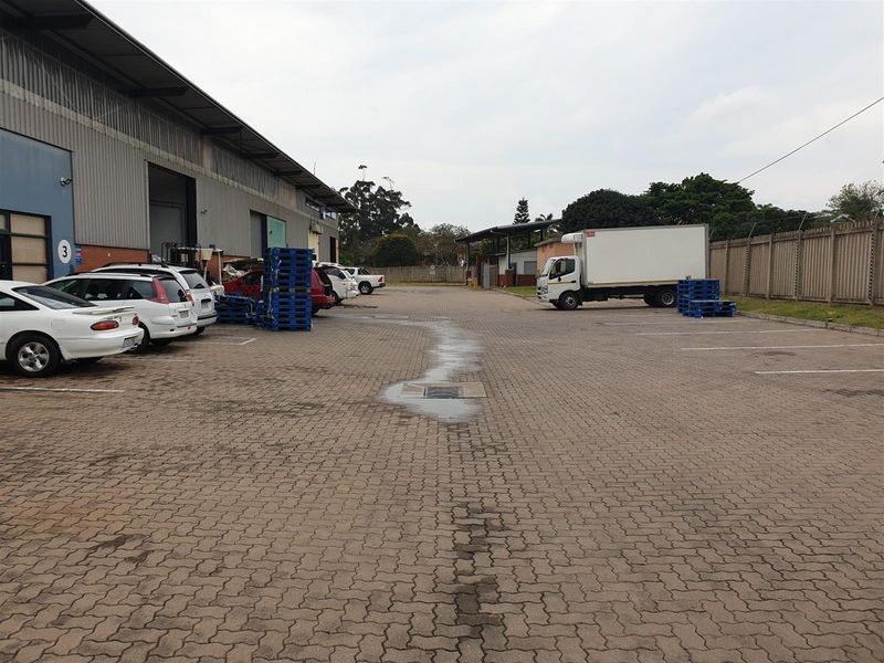 Industrial Property To Rent in Mount Edgecombe, KwaZulu Natal - Photo 9