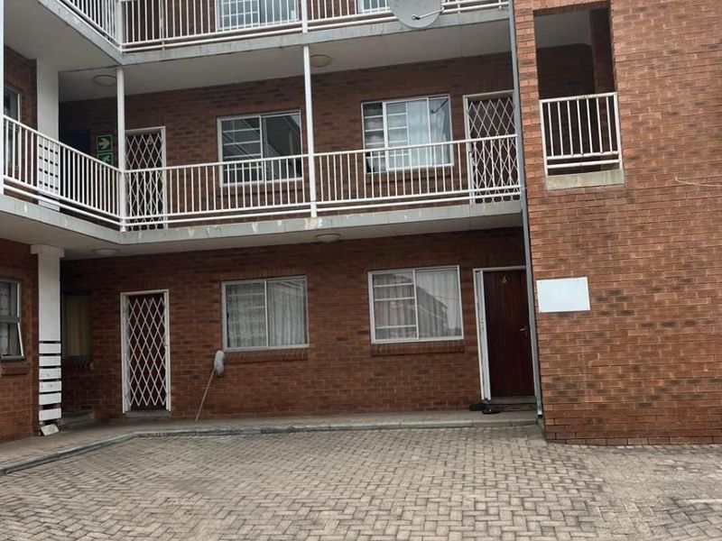 Apartment To Rent in Kempton Park Central, Kempton Park - Photo 2