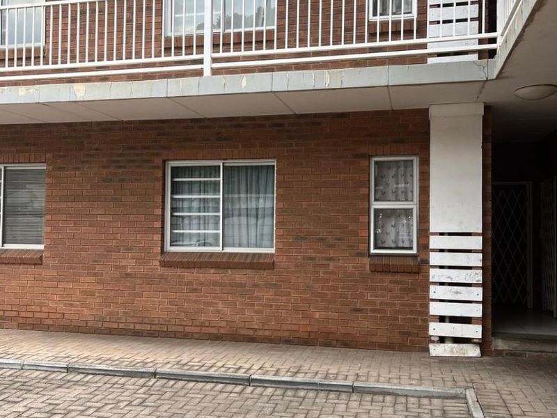 Apartment To Rent in Kempton Park Central, Kempton Park - Photo 1