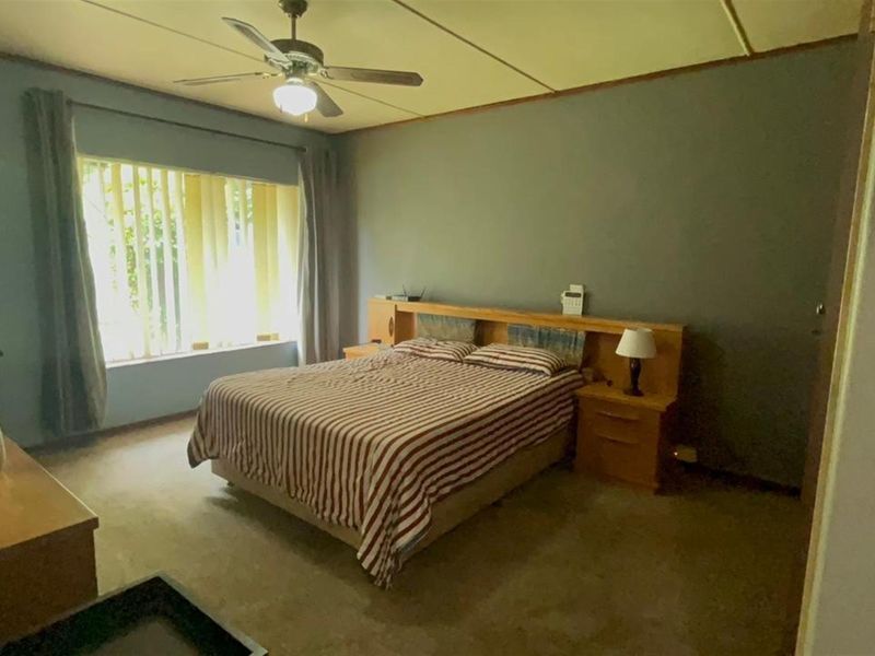 Charming 3-Bedroom House For Sale in Sasolburg Central, Sasolburg - Photo 10