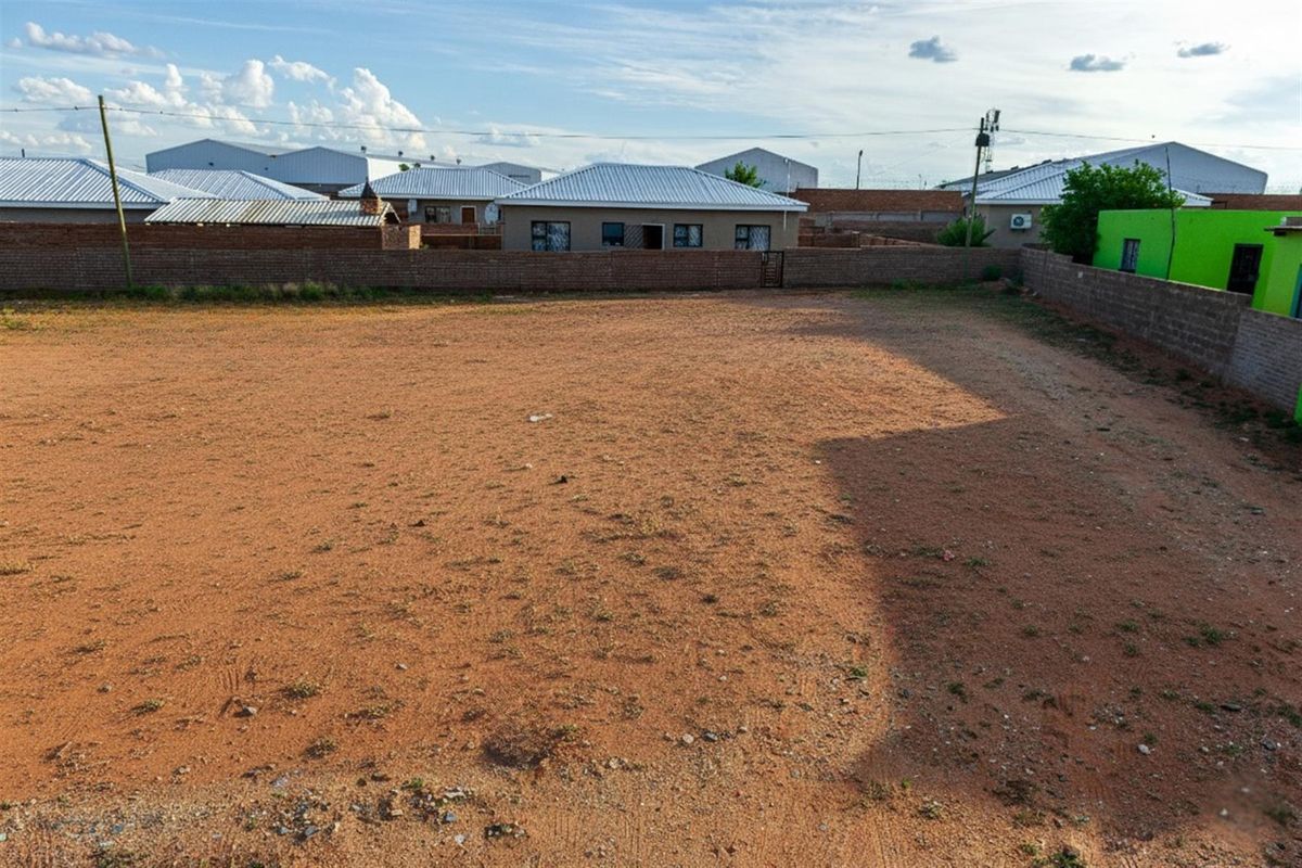 Prime Vacant Stand in Paballelo, Upington - Photo 2