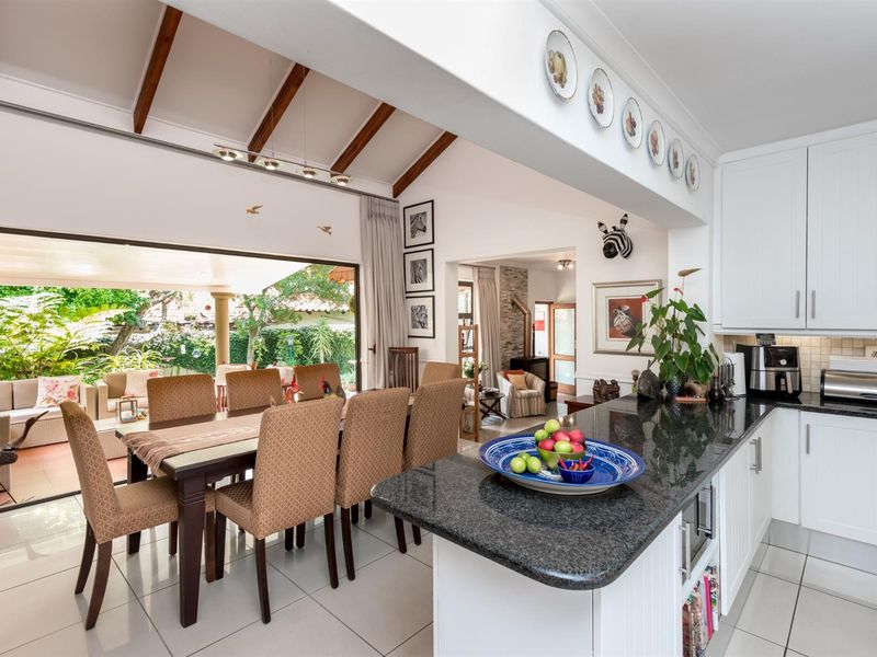 Gorgeous Cluster-Style Home In Popular Secure  Enclosure - Photo 8