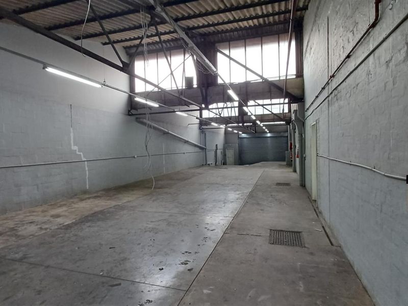 Industrial Property To Rent in Congella, Durban, KwaZulu Natal - Photo 4