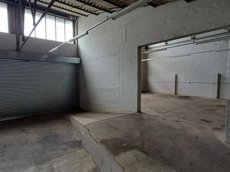 Industrial Property To Rent in Congella, Durban, KwaZulu Natal - Photo 9