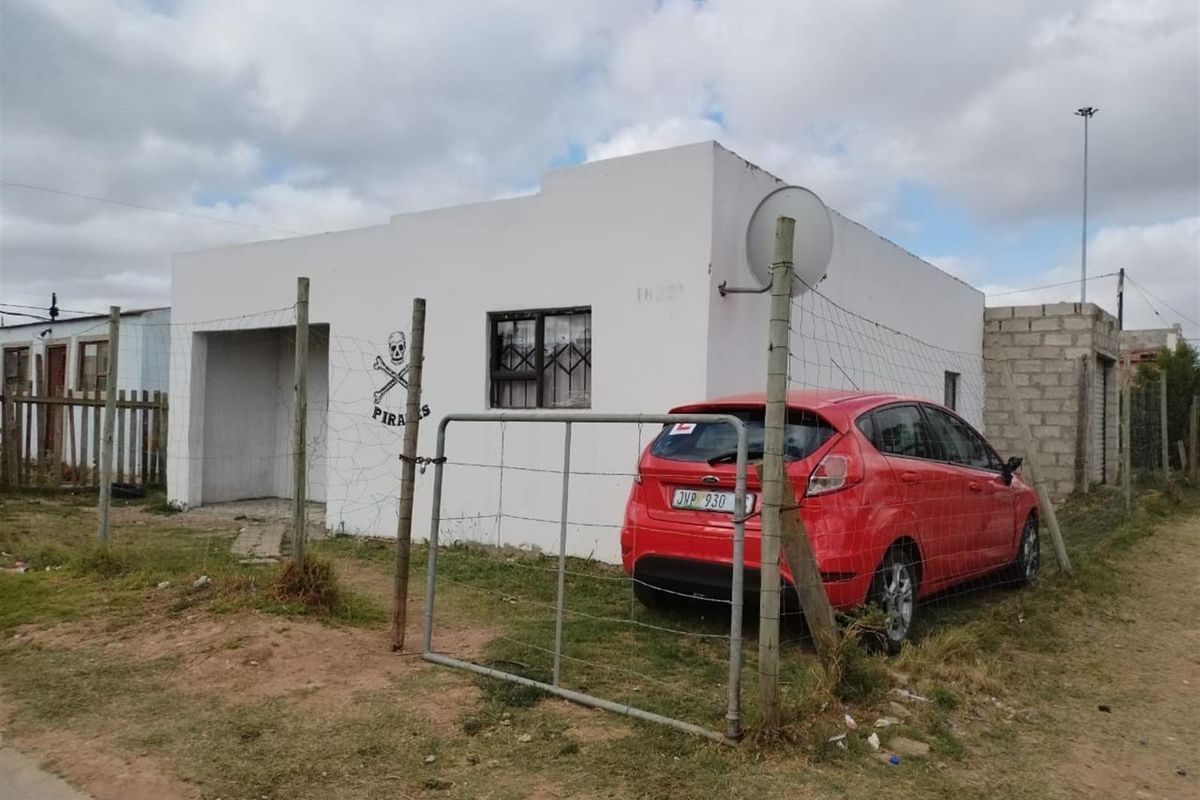 3 Bedroomed house in Govan Mbeki (iZinyoka) - Photo 4