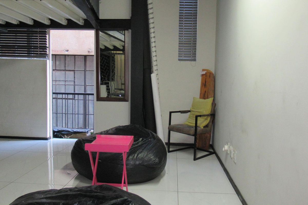 1-bedroom apartment nestled in the vibrant Maboneng - Photo 3