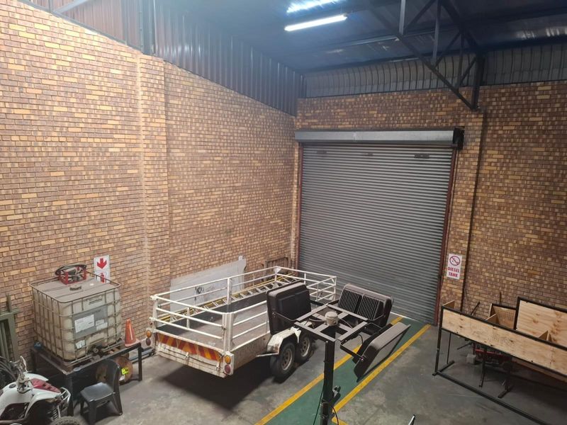 Workshop To Let - Photo 8