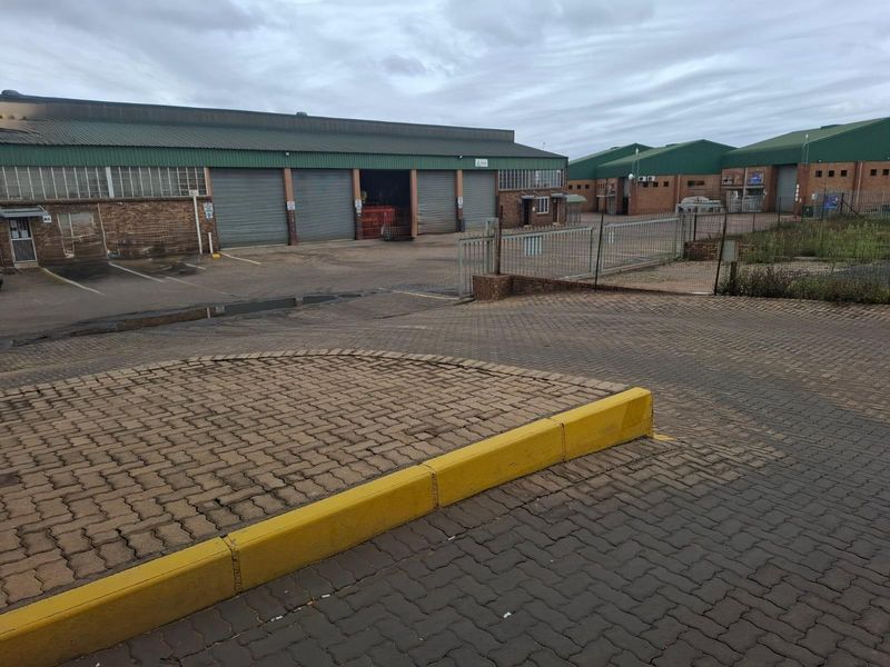 Workshop To Let - Photo 3