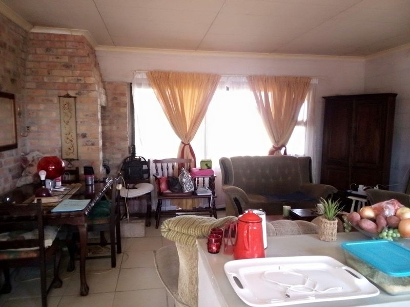 Farm For Sale in Albertinia - Photo 3