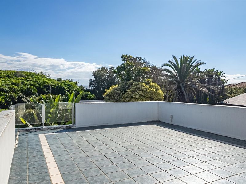 Wilderness cliff side Villa - Photo 8