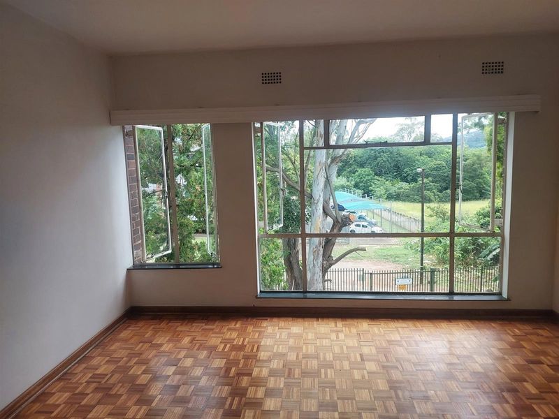 2 bed Apartment For Sale in Pelham, Pietermaritzburg, KwaZulu Natal - Photo 9