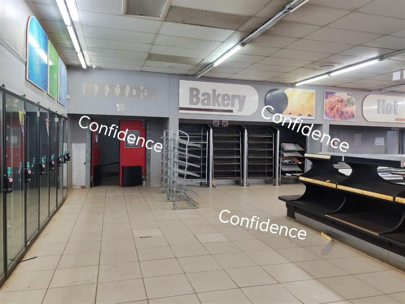 Former Spar Supermarket Property To Rent in Orange Farm - Photo 6