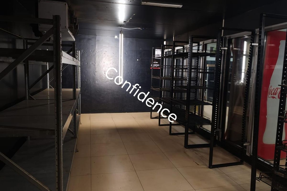 Former Spar Supermarket Property To Rent in Orange Farm - Photo 2