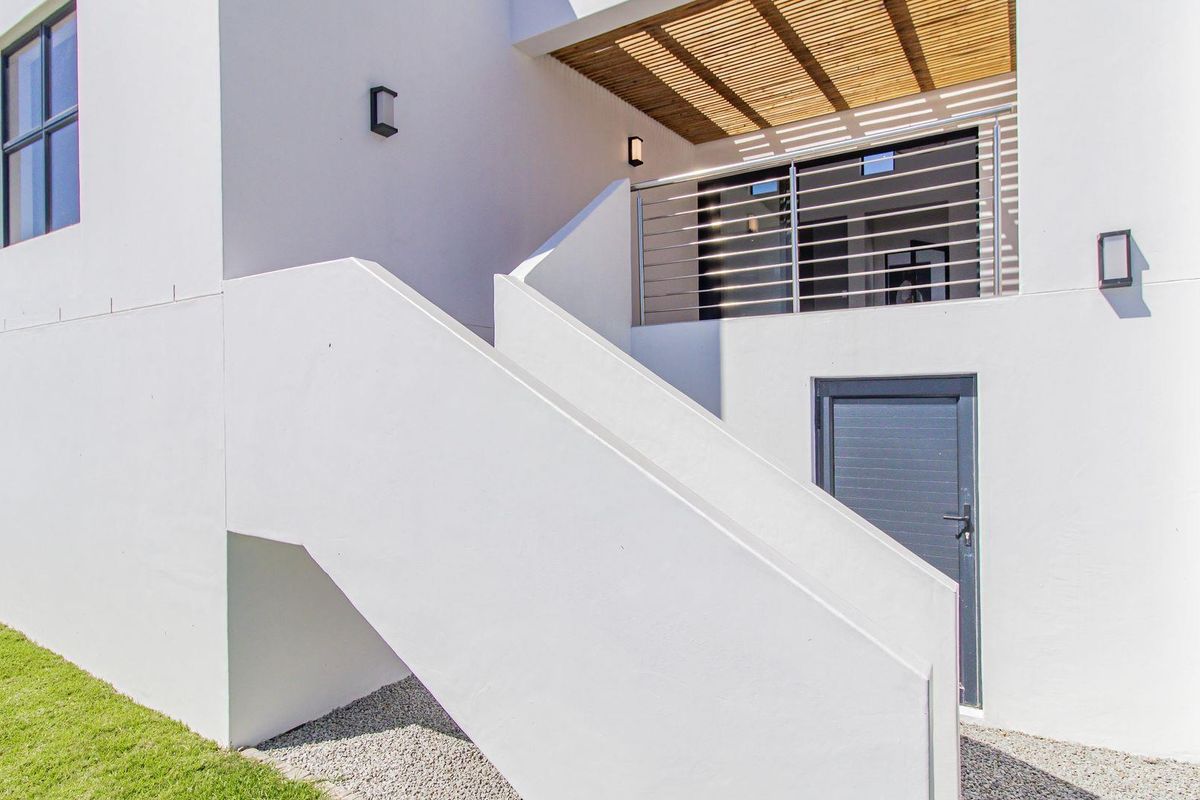 Super Modern Home for sale St Helena Views Estate - Photo 5