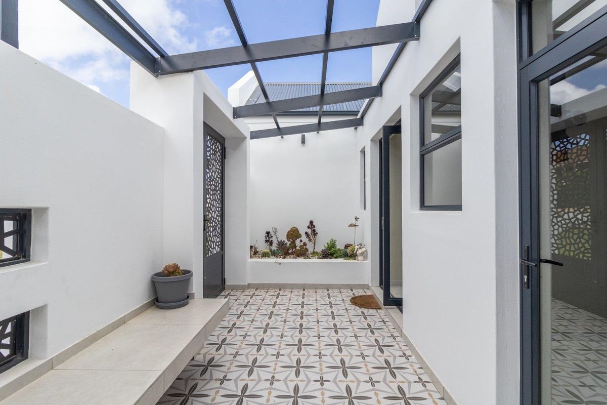 House For Sale in Da Gama Bay, St Helena Bay - Photo 4