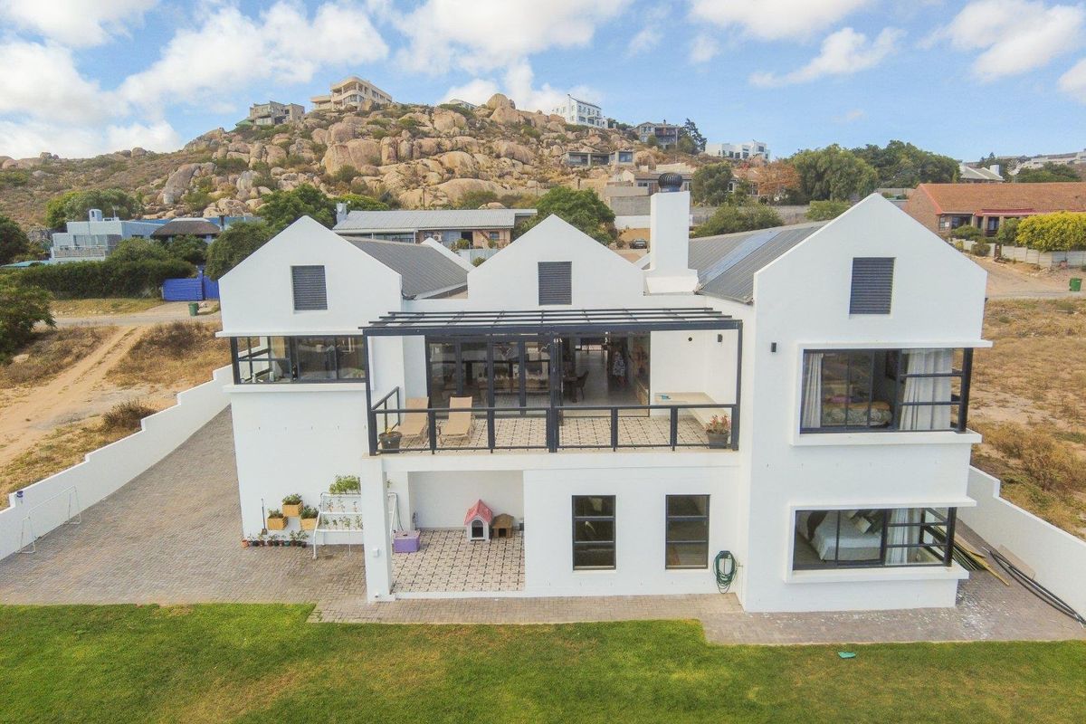 House For Sale in Da Gama Bay, St Helena Bay - Photo 2