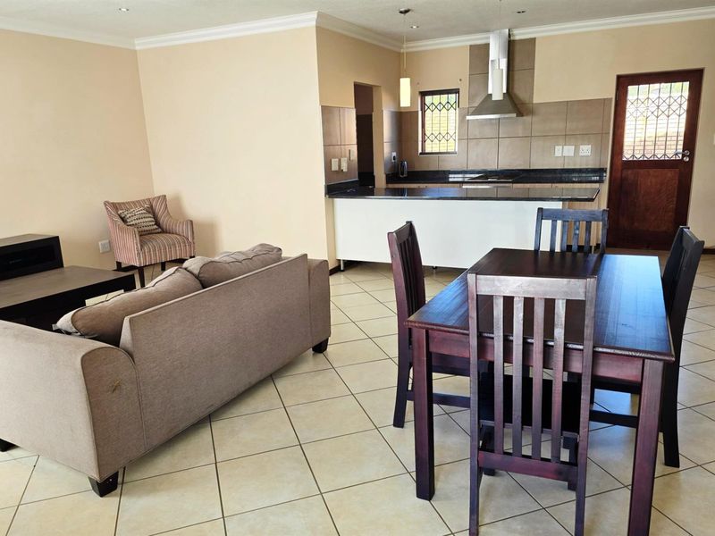 4 Bedroom Double Storey Stand Alone House For Sale in Monavoni, Centurion - Photo 7