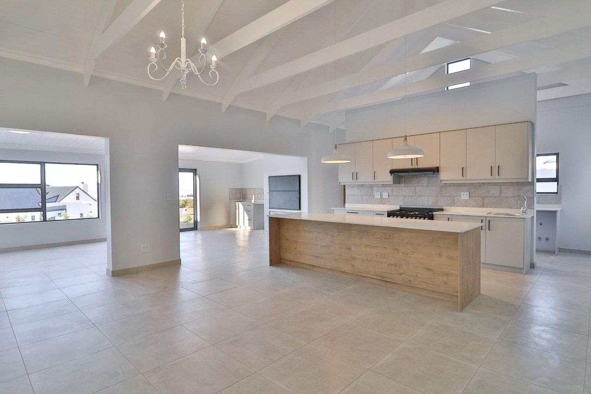 House For Sale in Da Gama Bay, St Helena Bay - Photo 3