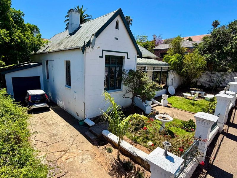 A Timeless Victorian Gem | Listed by Danté Koen, eXp Realty - Photo 2