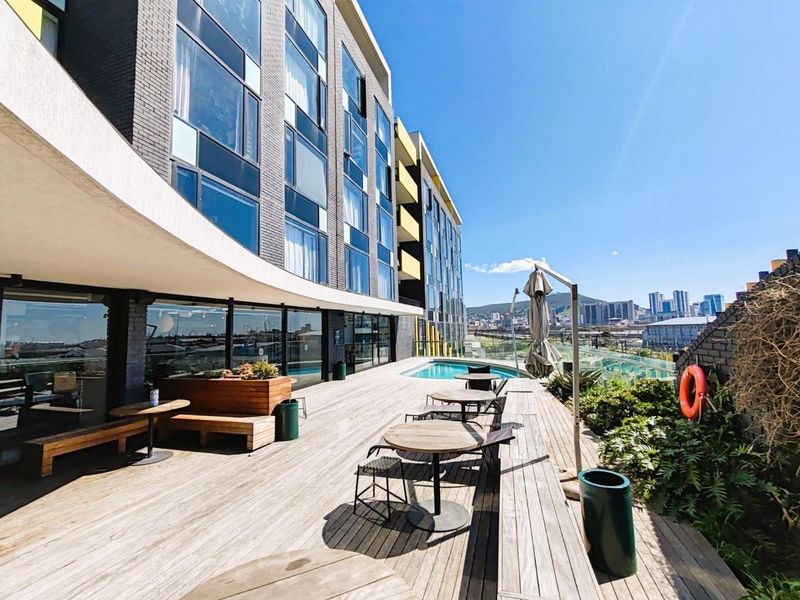 Apartment For Sale in Woodstock, Cape Town - Photo 1