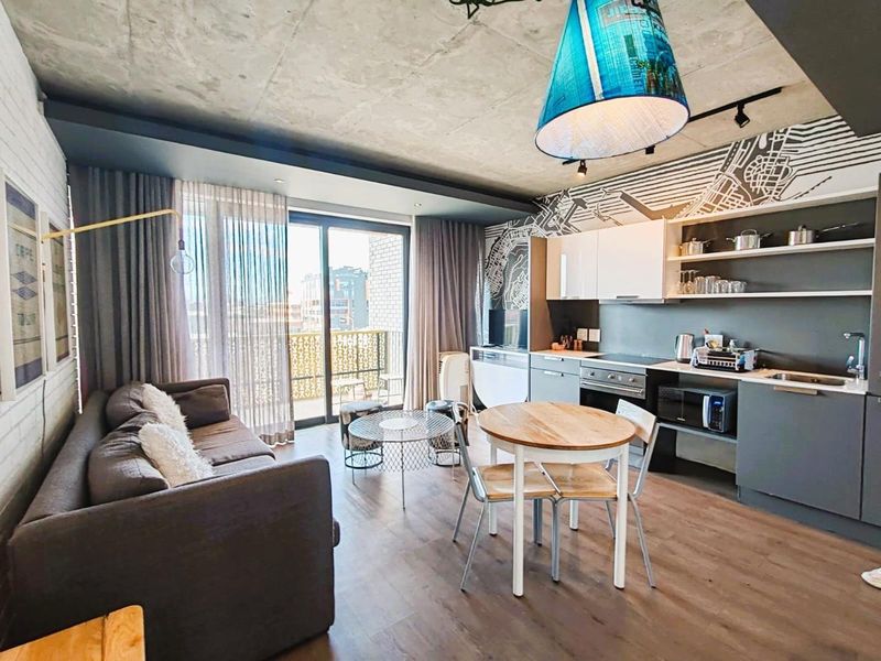 Apartment For Sale in Woodstock, Cape Town - Photo 10