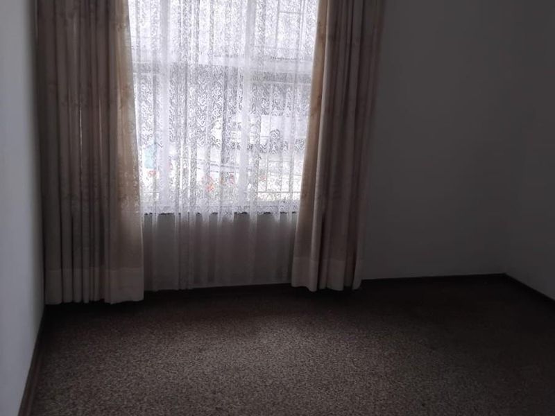 Perfect Family Home!! - Photo 9