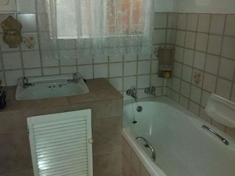 Perfect Family Home!! - Photo 5