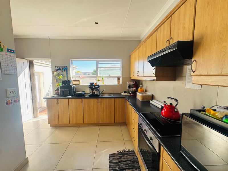 House For Sale in Country Club, Langebaan - Photo 7